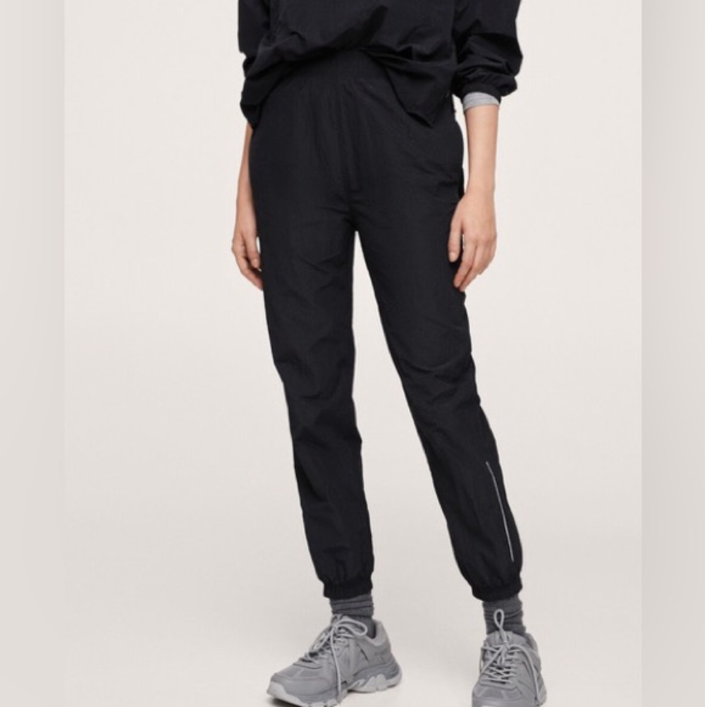 Women's Black Elastic Waist Joggers/Track pants by MANGO